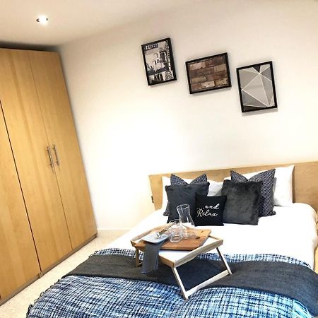 Westone View Villa Шефилд Екстериор снимка
