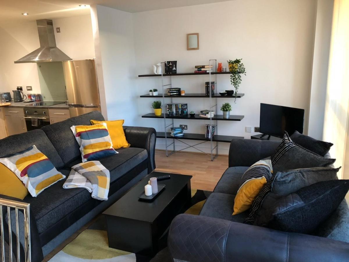 Westone View Villa Шефилд Екстериор снимка