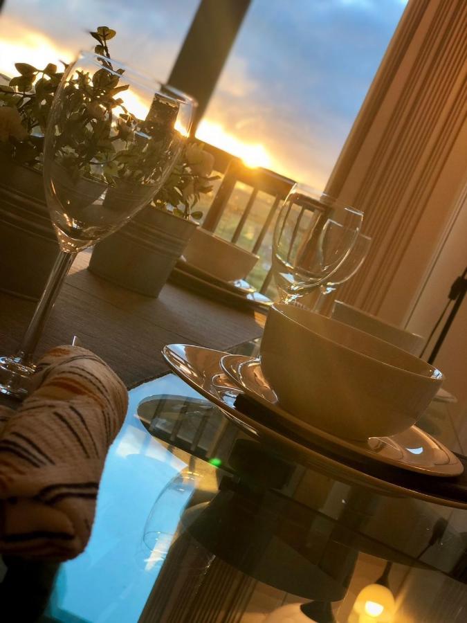 Westone View Villa Шефилд Екстериор снимка